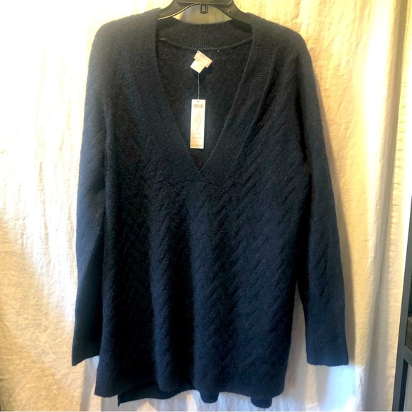 NWT Chicos tunic sweater herringbone texture navy blue super soft deep v neck M - Picture 1 of 10